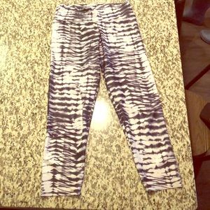 JIVA Yoga Crop Pants